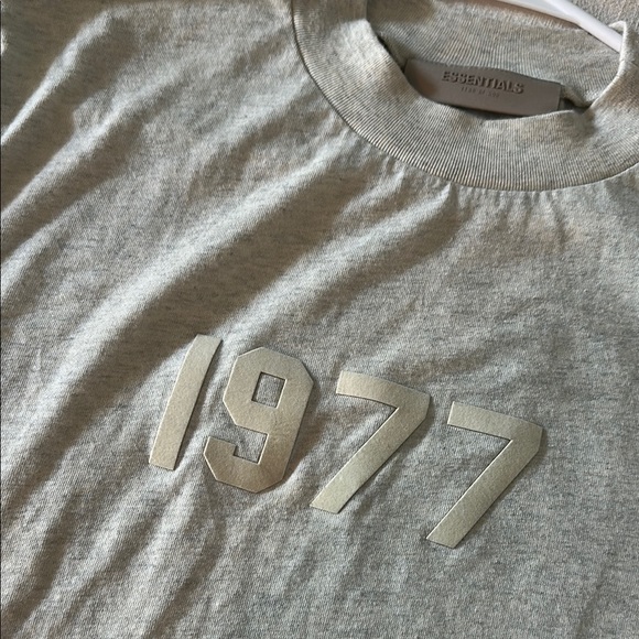 Essentials Gray Short Sleeve Tee Casual Crew Neck - Picture 2 of 4